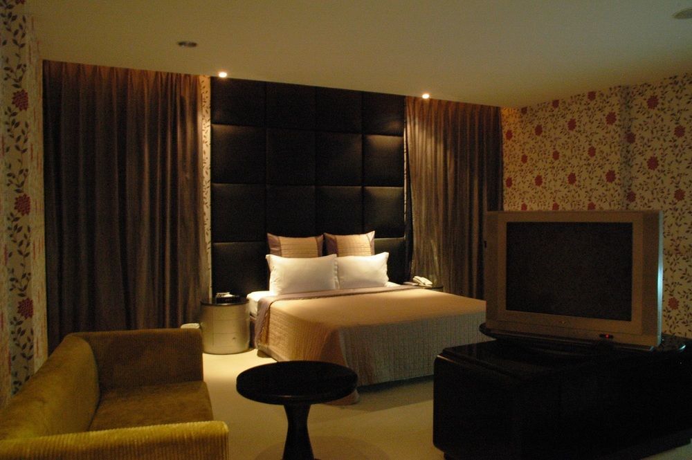 All-Ur Boutique Motel-Jhu Shan Branch Zhushan Eksteriør billede