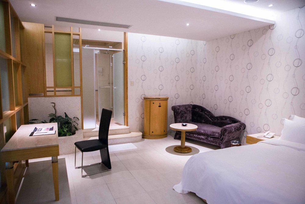 All-Ur Boutique Motel-Jhu Shan Branch Zhushan Eksteriør billede